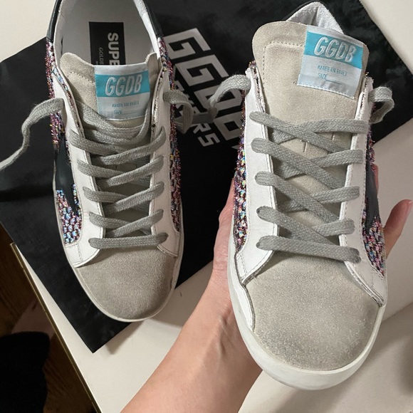 SOLD: Golden Goose Deluxe Brand Sneakers - Picture 3 of 13